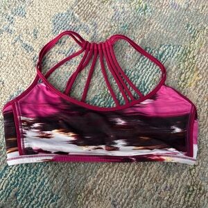 Lululemon Free to Be Sports Bra light support with no cup inserts